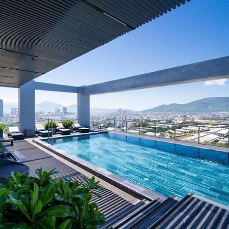 Luxtery Hotel & Spa Da Nang Exterior foto