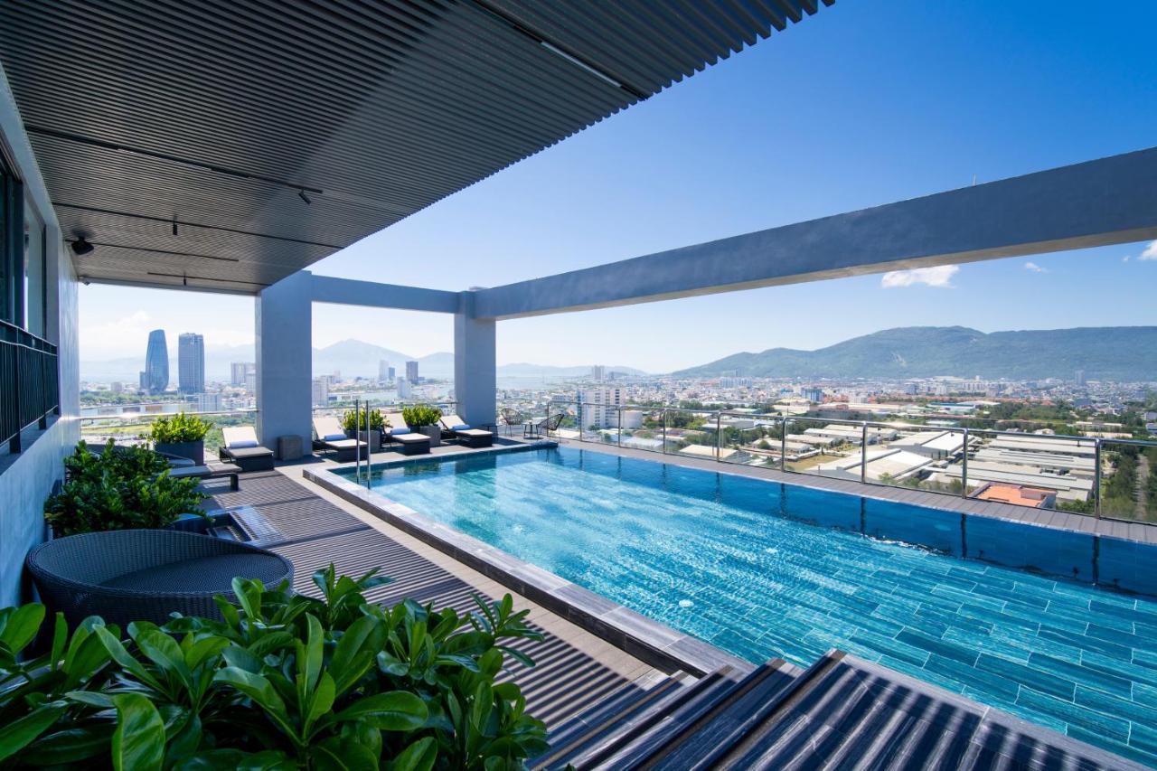 Luxtery Hotel & Spa Da Nang Exterior foto