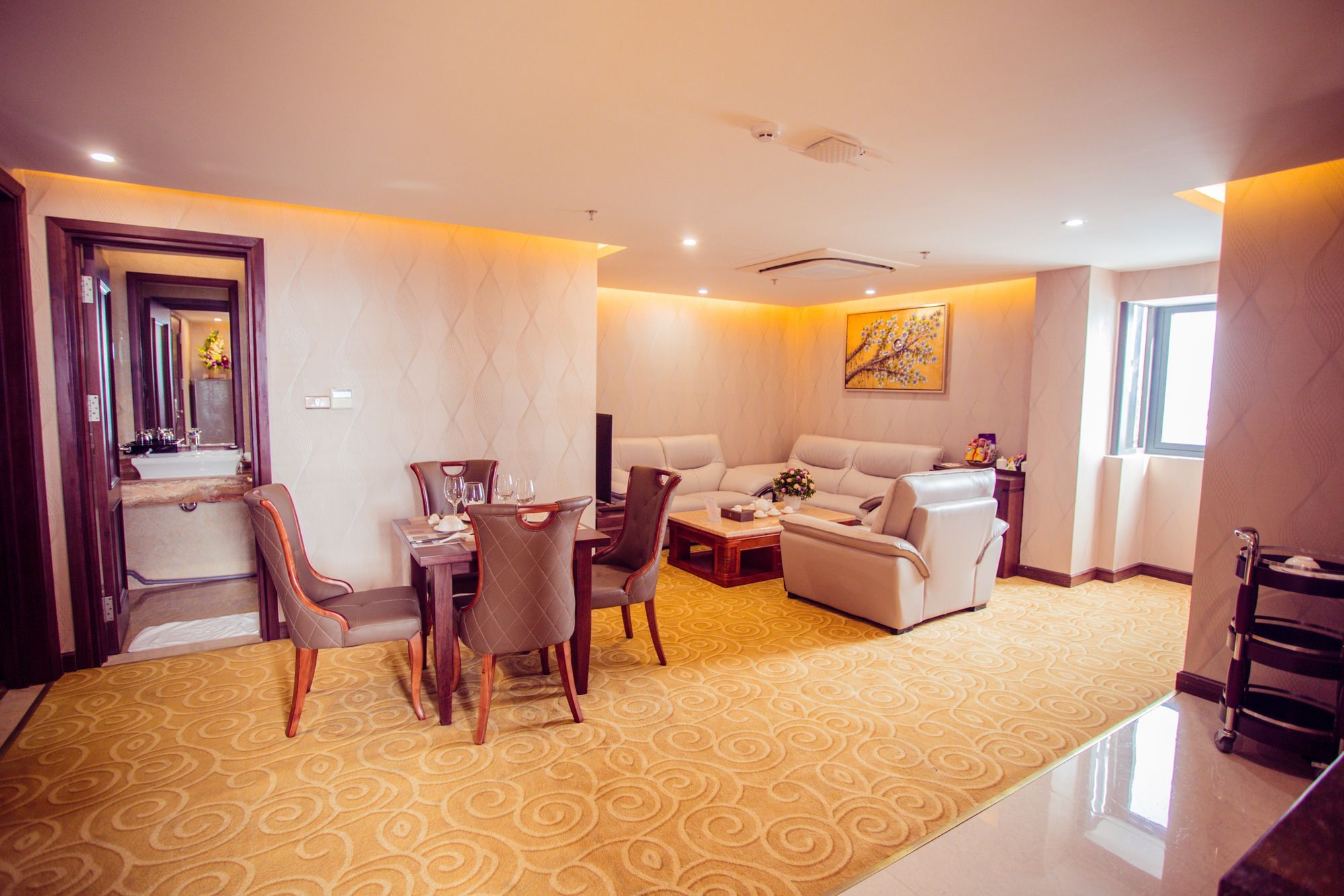Luxtery Hotel & Spa Da Nang Exterior foto